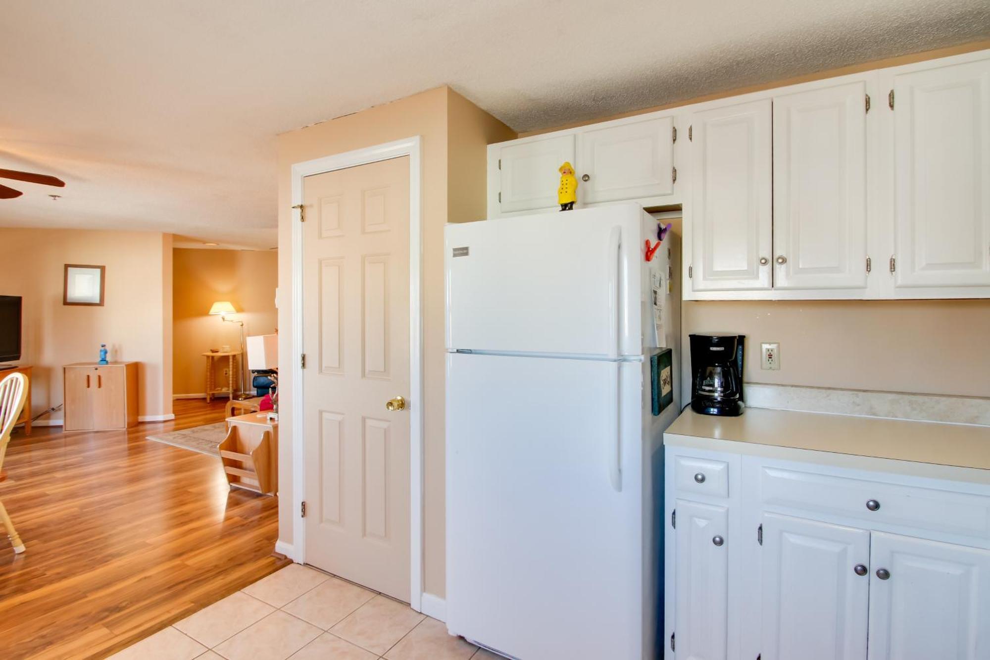 Beachfront Old Orchard Beach Condo With Balcony Exterior photo
